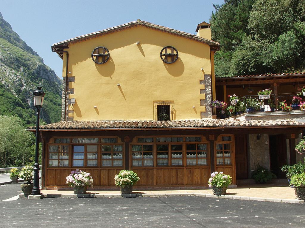 Hotel La Molinuca Alles Exterior foto