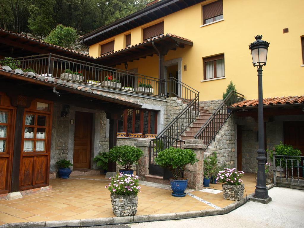 Hotel La Molinuca Alles Exterior foto